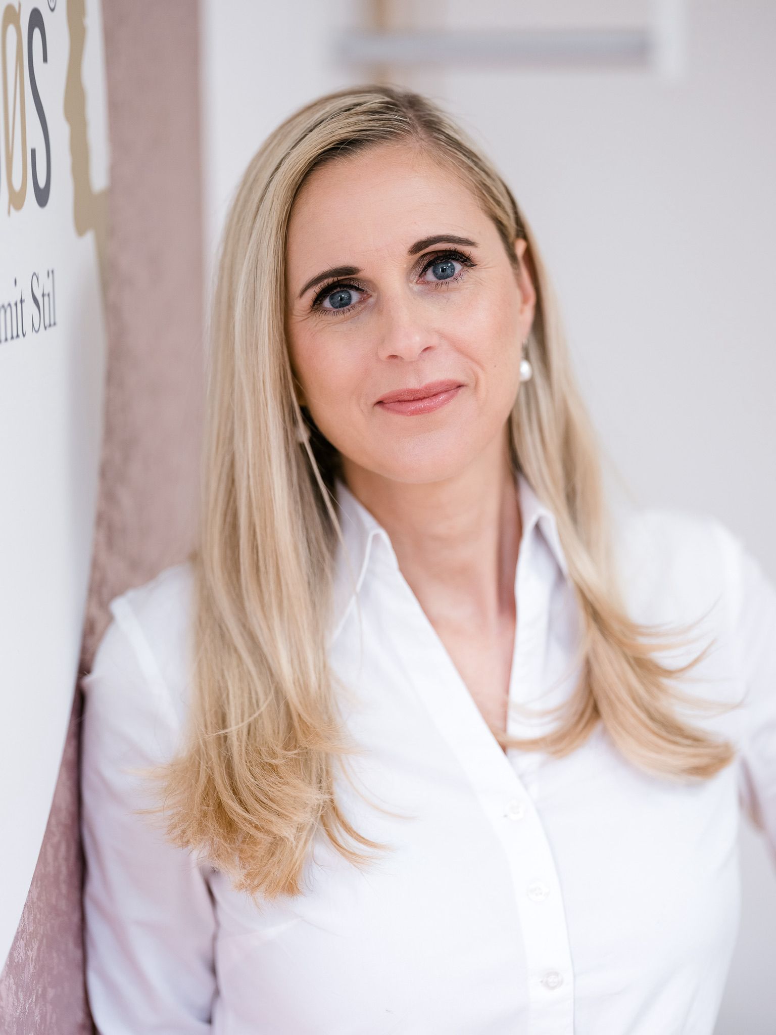 Dr. Christine Teichert